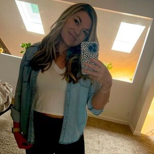 Meet your Posher, Eva